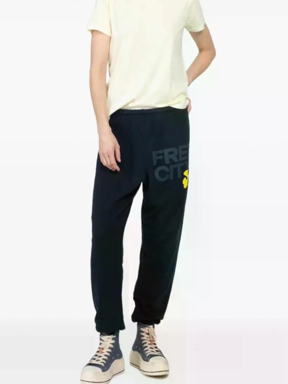 FREECITY Sunfades Sweatpants in Black size Small Loungewear